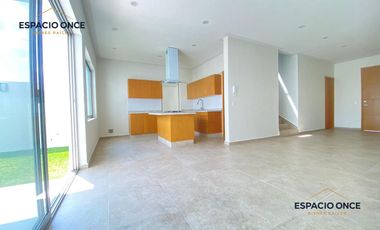 Casa - Fraccionamiento Lomas de Ahuatlán