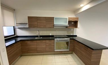 Casa en Renta Fracc Vista Bosques, a 25 min de Santa Fe, rápido acceso a la CDMX