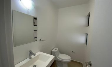 Casa en Renta Fracc Vista Bosques, a 25 min de Santa Fe, rápido acceso a la CDMX