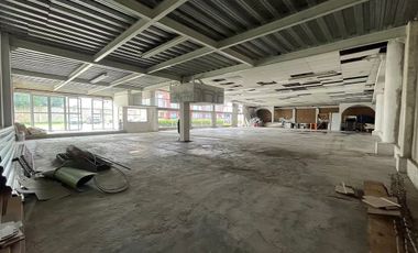 En Venta Plaza Comercial en Coacalco *