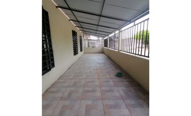 SE ALQUILAN APARTAESTUDIOS BARRIO CHAPINERO PALMIRA