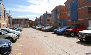 SE ARRIENDA CASA EN PRADERAS DE FONTIBON ET 2