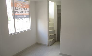 SE ARRIENDA CASA EN PRADERAS DE FONTIBON ET 2