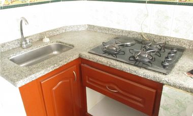 SE ARRIENDA CASA EN PRADERAS DE FONTIBON ET 2