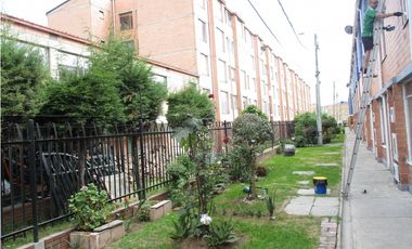 SE ARRIENDA CASA EN PRADERAS DE FONTIBON ET 2