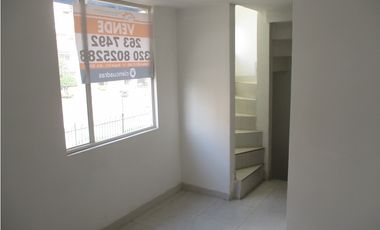 SE ARRIENDA CASA EN PRADERAS DE FONTIBON ET 2
