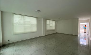 ALTOS DE PANAM / HORIZONTES / 4 HABITACION / 420M / TERRAZA / PATIO