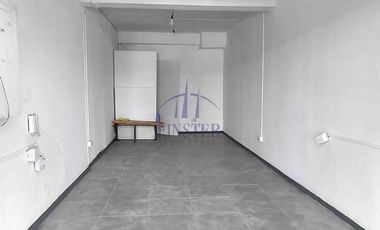 Arriendo 2 Locales comerciales en  San Ramón