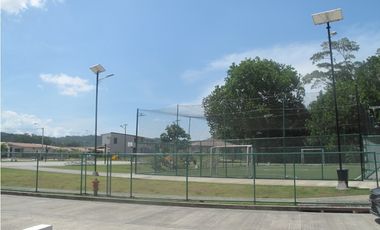 Dúplex semi amoblado en alquiler  - Las Villas de Arraiján