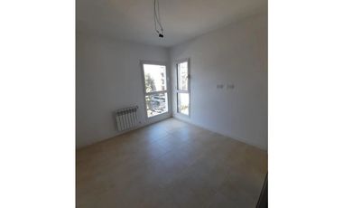 VENTA 2 AMBIENTES A ESTRENAR LA PERALA