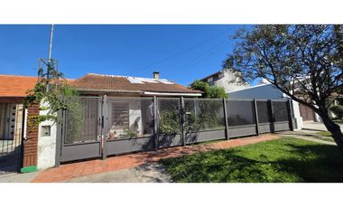 Venta casa en lote propio.
