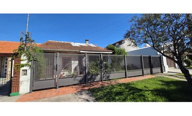 Venta casa en lote propio.