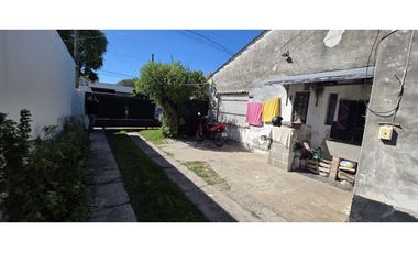 Venta casa en lote propio.