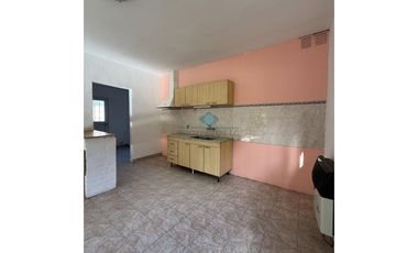ALQUILAMOS | CASA DE 2 DORMITORIOS EN COLONIA CAROYA
