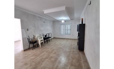Se vende casa barrio la reserva en María Grande