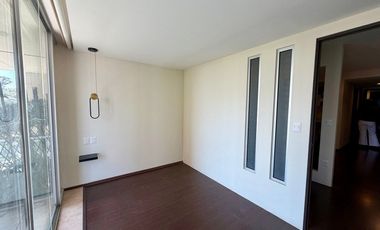 Departamento en renta, con amplio balcón, en el corazón de Interlomas. Ideal para ejecutiv@