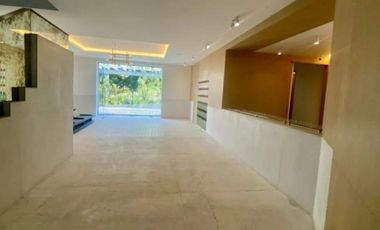 Departamento en Renta en Bosques de las Palmas