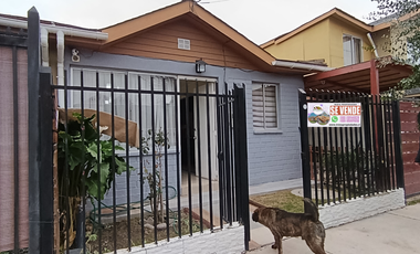 INIZIA PROPIEDADES VENDE CASA EN LAS COMPUERTAS DE BUIN