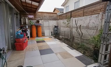 INIZIA PROPIEDADES VENDE CASA EN LAS COMPUERTAS DE BUIN