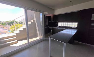 VENTA DEPTO 3 AMB. COCH. TERRAZA PROPIA. FLORIDA.