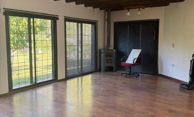 Casa en alquiler c/ cochera en Luján de Cuyo