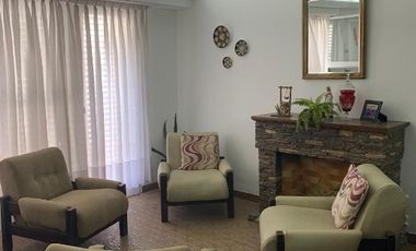 Casa en alquiler en Lanus Este