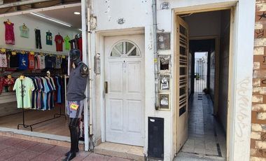 Departamento Tipo Casa en alquiler en Lanus Este