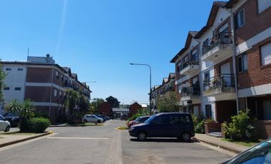 Departamento en venta en Ezpeleta Este