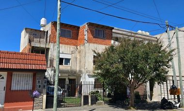 Alquiler Dpto 3 amb. c/ balcon en Luzuriaga