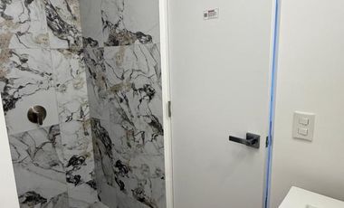 ALQUILER DE DEPARTAMENTO EN ESTRENO CERCA AL GOLF- SAN ISIDRO