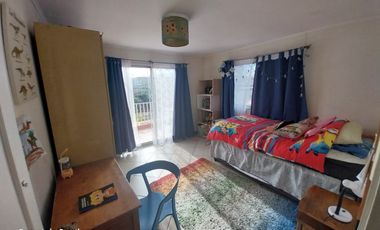 LINDA CASA EN LA REINA HABITACIONAL O COMERCIAL