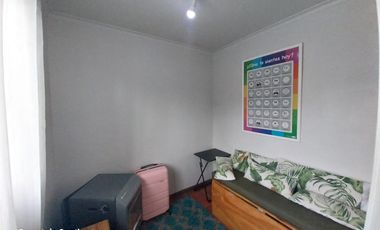 LINDA CASA EN LA REINA HABITACIONAL O COMERCIAL