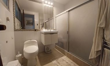 LINDA CASA EN LA REINA HABITACIONAL O COMERCIAL