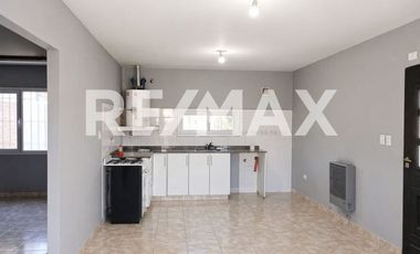 VENTA DE CASA 2 DORMITORIOS EN LA CASONA PLOTTIER
