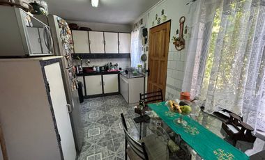 OPORTUNIDAD 2 CASAS CON AMPLIO TERRENO, LA FLORIDA