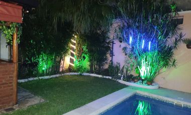 Casa 2/3 Dorm-Pileta-Cochera barrio Sur