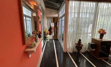 Casa 2/3 Dorm-Pileta-Cochera barrio Sur