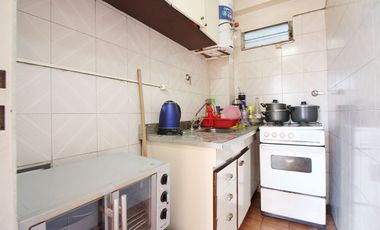VENTA BLOCK  2 LOCALES MAS 3 VIVIENDAS LOTE LIBRE