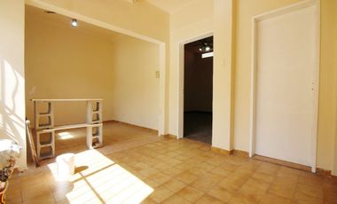VENTA BLOCK  2 LOCALES MAS 3 VIVIENDAS LOTE LIBRE