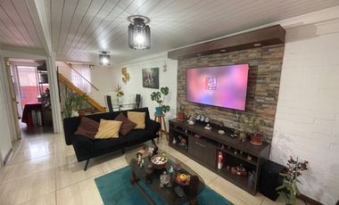 Casa en Venta en Conjunto habitacional Puerto Montt, Limache