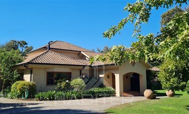 Casa en Arriendo en Km. 3 Camino Antuco