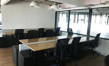 Oficina 500m2 4 cocheras equipadas en microcentro