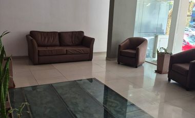 cochera centrica en venta
