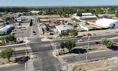 ALQUILER GALPON FRENTE AV MOSCONI - NEUQUEN