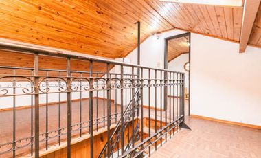 CASA BURZACO 5 AMB PILETA Y PARQUE (C/PLANOS)
