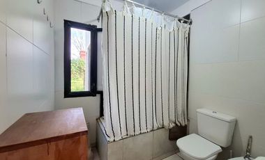 CASA EN VENTA EN PEHUAJÓ CON PILETA