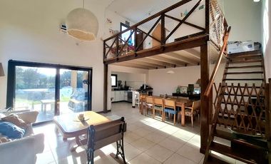 CASA EN VENTA EN PEHUAJÓ CON PILETA