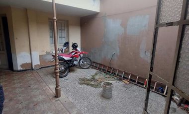 Venta Casa 7 dorm a Refaccionar