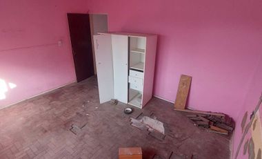 Venta Casa 7 dorm a Refaccionar