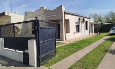 Casa de 3 dormitorios  en Santa Isabel